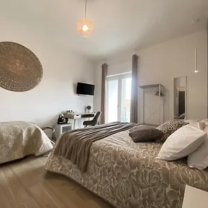 https://bari-rooms-carulli-suite.barihotels.org